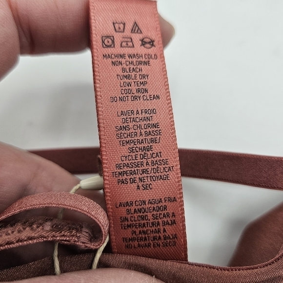 NWT Skims Pn-thong Berry size 4x - Picture 6 of 10